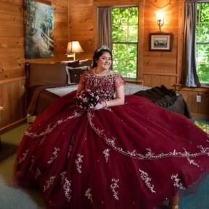 Meet your Posher, Juanita